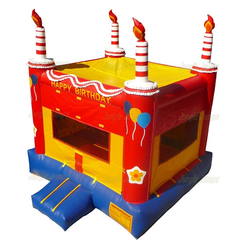 RED BIRTHDAY CAKE