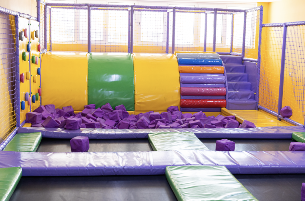 The Best Inflatable Bounce Houses for Indoors - Jungle Jumps